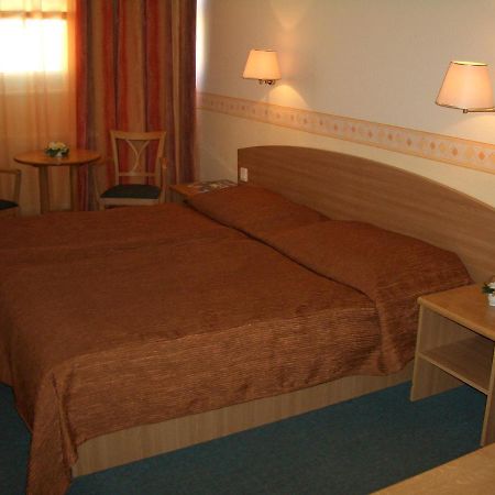 Hotel Eben Budapest Esterno foto
