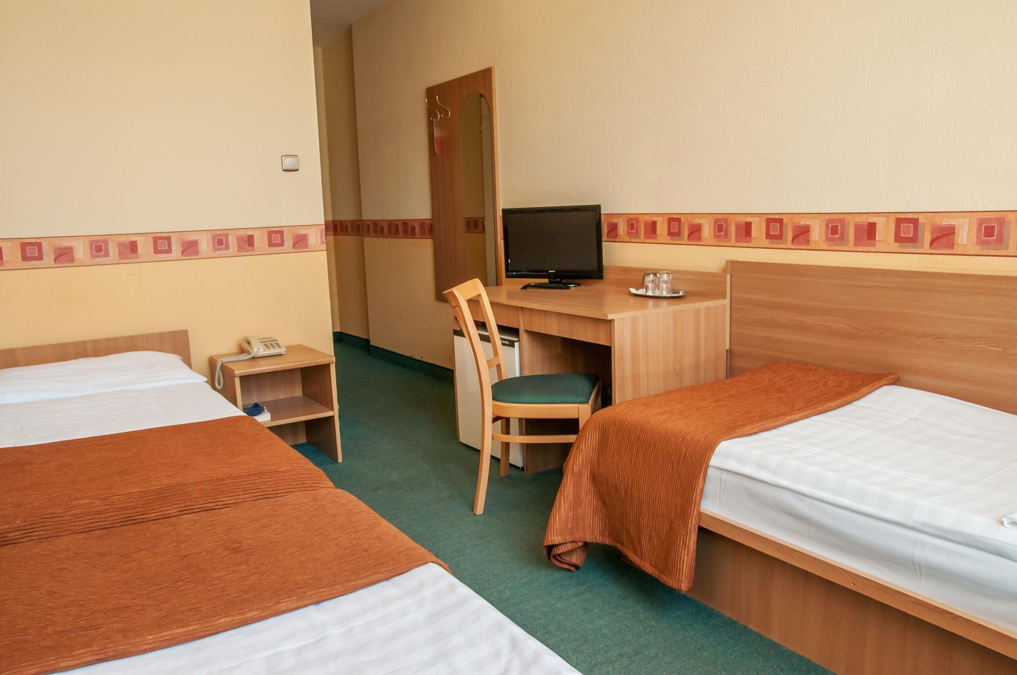 Hotel Eben Budapest Esterno foto