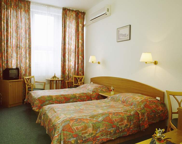 Hotel Eben Budapest Esterno foto